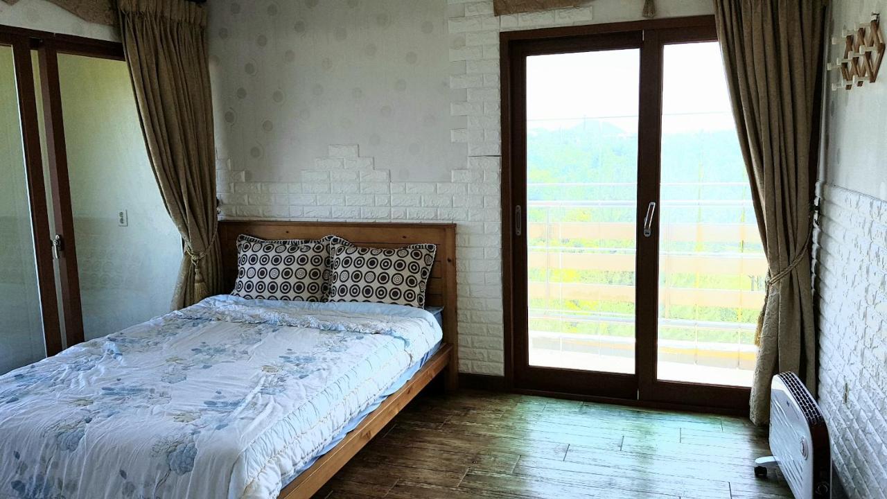 Albergue Jun House Jeju Exterior foto